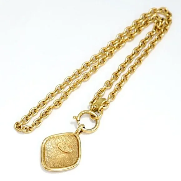 CHANEL CC Logo Paris Cambon Charm Necklace 22 Gold Tone Auth #18157